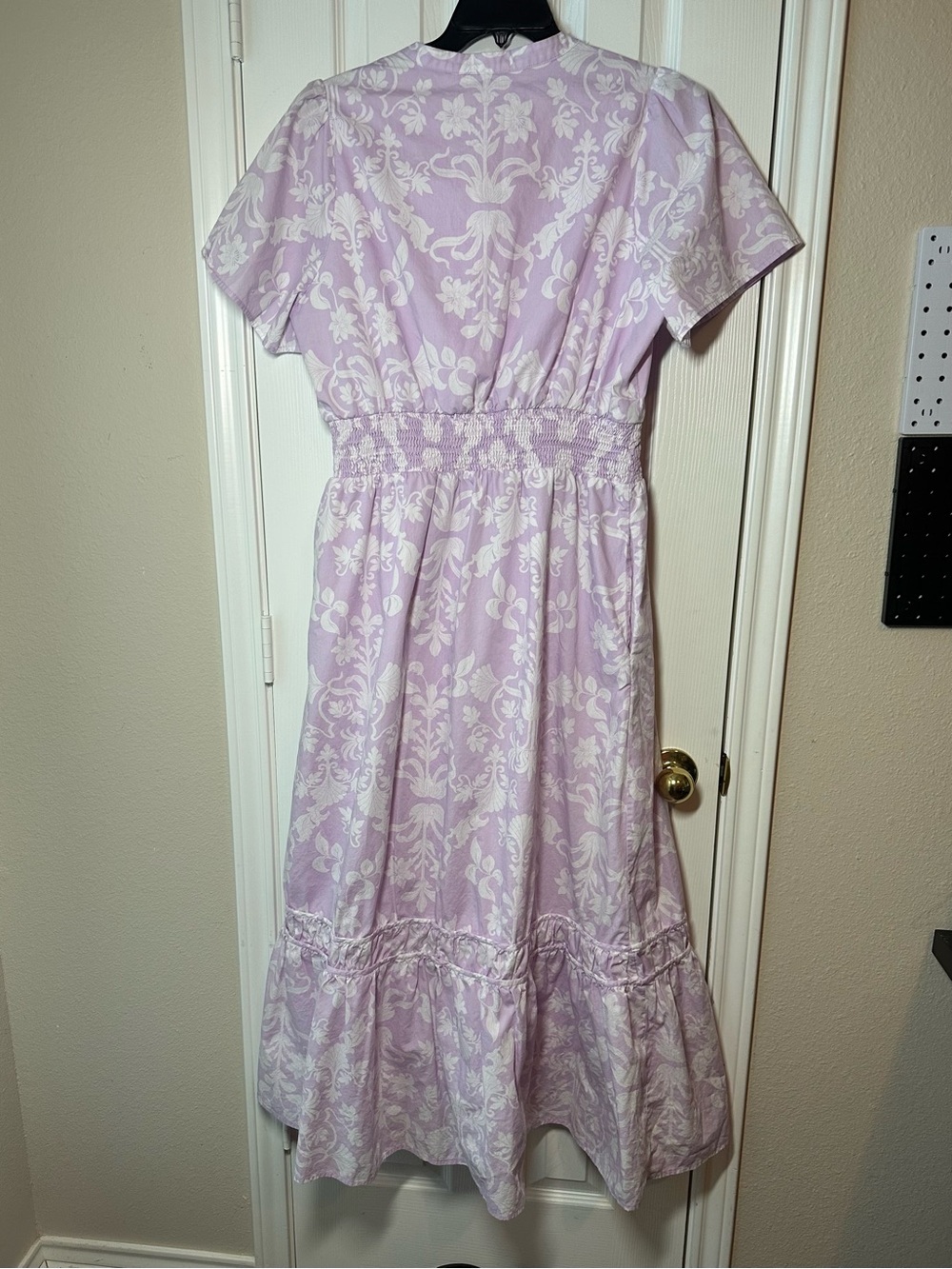 Sugarlips Lilac and White Floral Smocked Midi Dress plus size 1X. - Picture 2 of 8